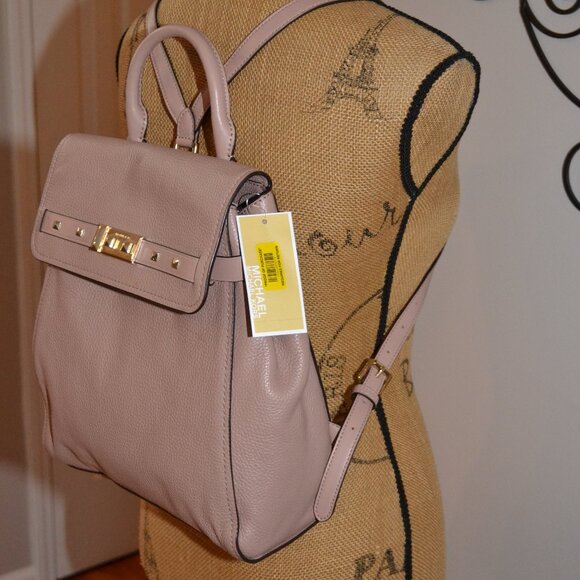 Michael Kors NEW women\'s Addison Medium Pebble Leather brown/pink Backpack main image 13